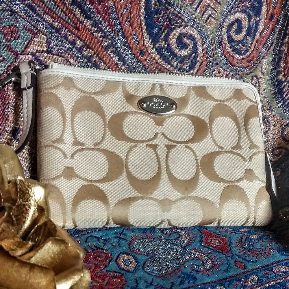 Coach wristlet